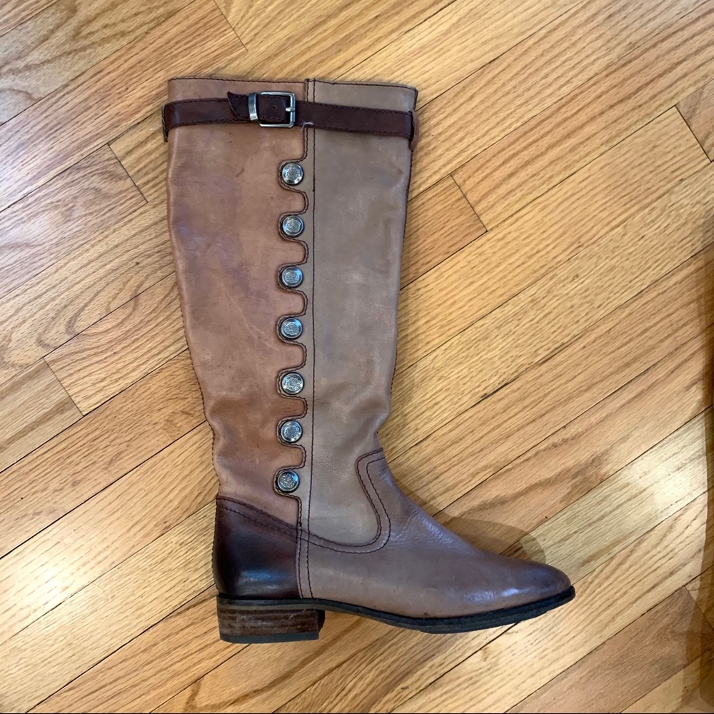 Brown Boots With Buttons Up The Side - image 3